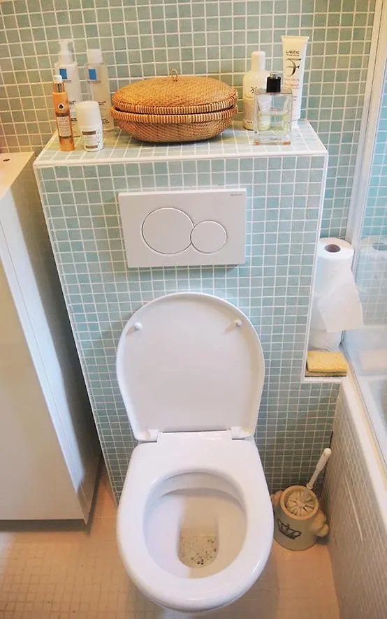 Stylish Flat With Balcony Facing South Hotell Paris Pensionat