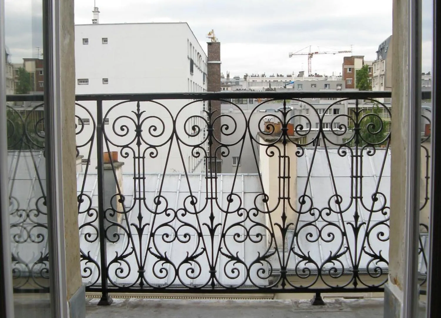 Stylish Flat With Balcony Facing South Hotell Paris 0*,  Frankrike
